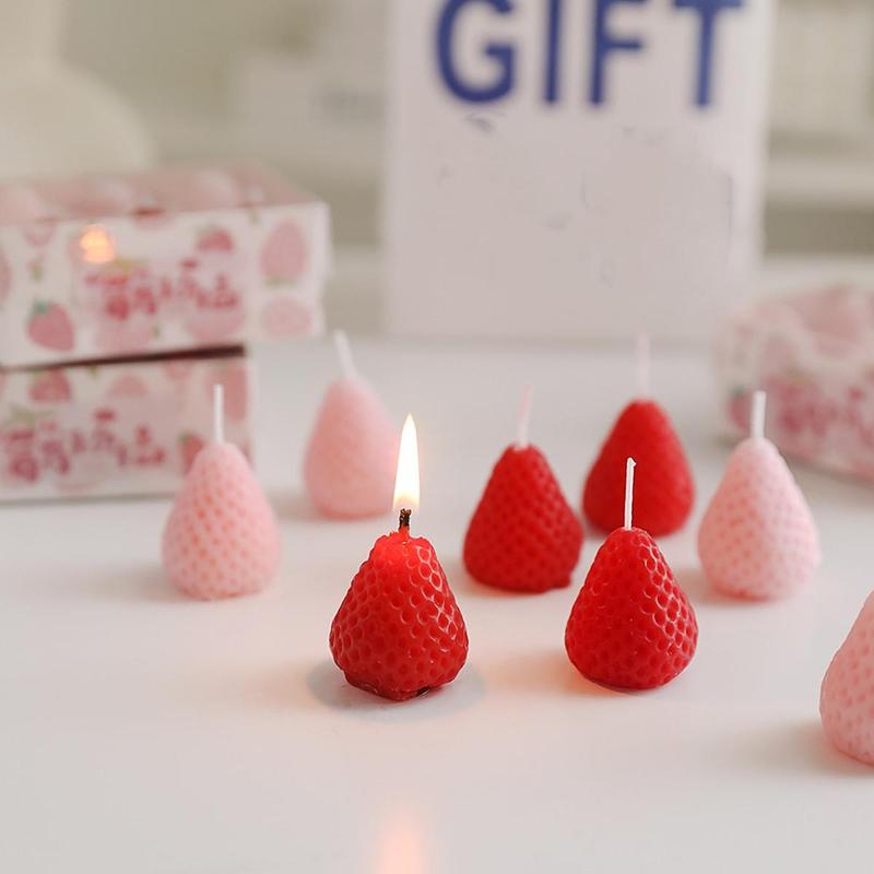 Strawberry Scented Candle, 4 Counts set Creative Strawberry Shaped Candle, Decorative Candle for Home Decor, Gift for Friend & Family