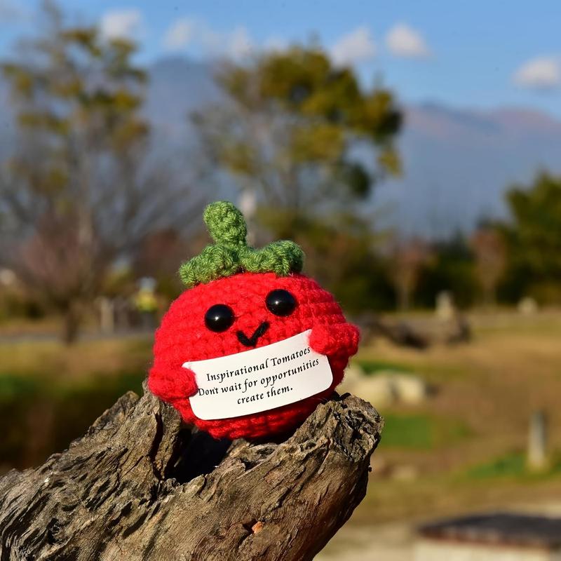 Cute Positive Funny Tomato & Octopus with Card, 2 Counts Crochet Knitted Cheer Up Creative Gifts for Emotional Support Pickled Gift Party Decoration