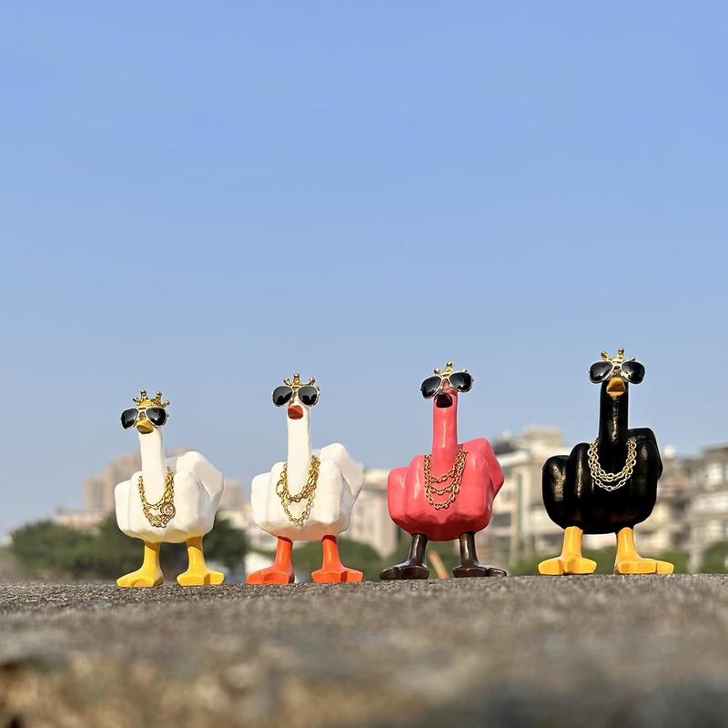 Finger Duck King Collectibles Sculpture Statue, Funny Duck Resin Figurine with Mini Crown Glasses and Necklace, Cool Home Decoration, Car Accessories Home Office Desk