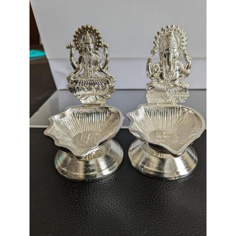 Lakshmi Diyas 3