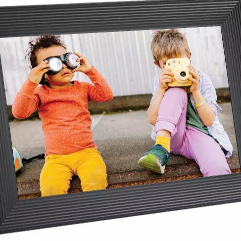 Aura Frames Carver by Aura - WiFi Digital Photo Frame