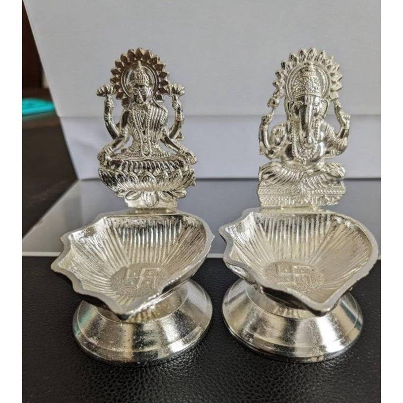 Lakshmi Diyas 3