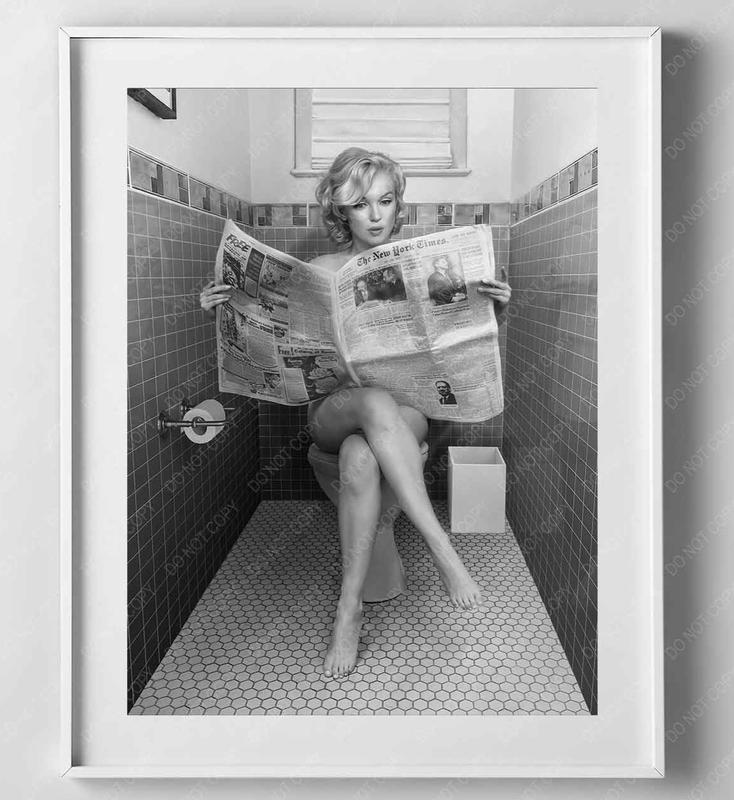 Marilyn Monroe Sitting On Toilet Print | Funny Bathroom Wall Art | Vintage | Print Poster No Frame 