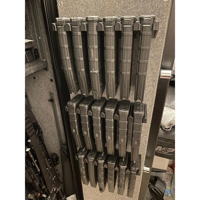 MAG RACK