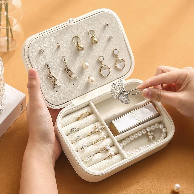 Jewelry Storage Box, Large Capacity Jewelry Storage Case for Rings Earrings Necklaces Bracelets, Jewelry Organizer for Home Outdoor Travel, Gift for Women