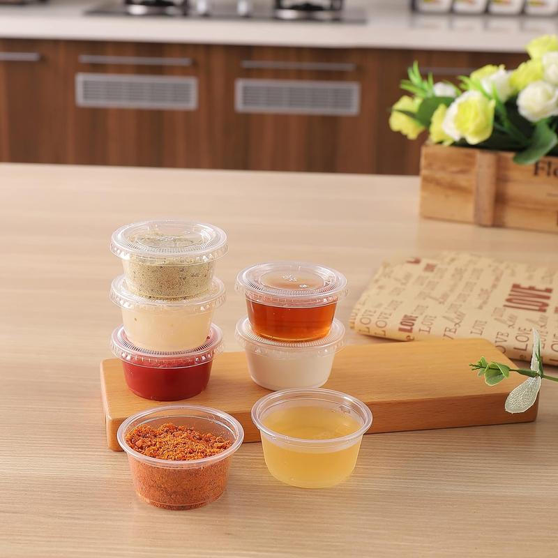 200 Pack of 2-Ounce Disposable Plastic Jello Shot Cups with Lids, Souffle Portion Container, 2 oz-200 Sets, Clear