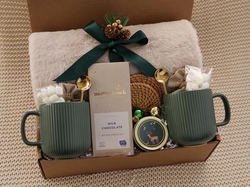 Holiday Gift Box For Family, Couples Gift Set, Hygge Gift Basket For Couples, Families, Cozy Winter Care Package