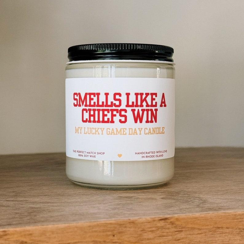 Smells Like A Chiefs Win Candle, Football Gift Football Sunday Gift For Him Game Day Decor Chiefs Kansas City , Funny Sports Soy Candle