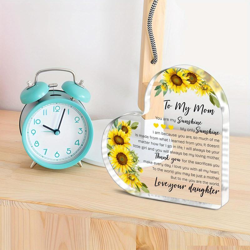 Sunflower Pattern Acrylic Heart Shaped Ornament, 1 Count Creative Inspirational Gift for Mom, Commemorative Decorative Gift for Home Office Desk