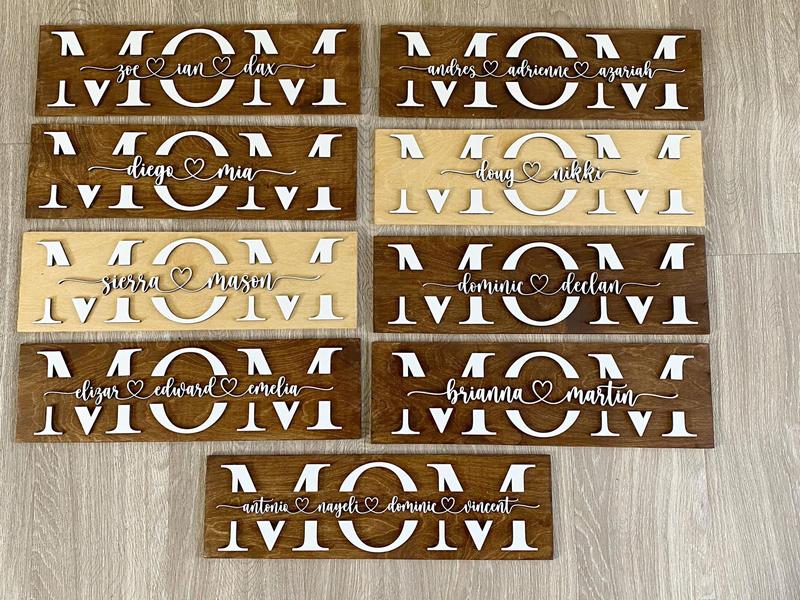 3D Personalized Mom Sign with Children Name| Personalized Mother's Day Gift for Wife and Mom| Personalized Holiday Gift Sign for Mom Decor Wood Vinyl Wooden