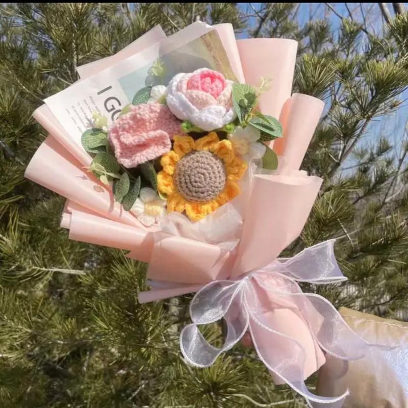 Crochet Rose Flowers Bouquet Gift | Free Gift Bag & Light | pink | Decor Decorative