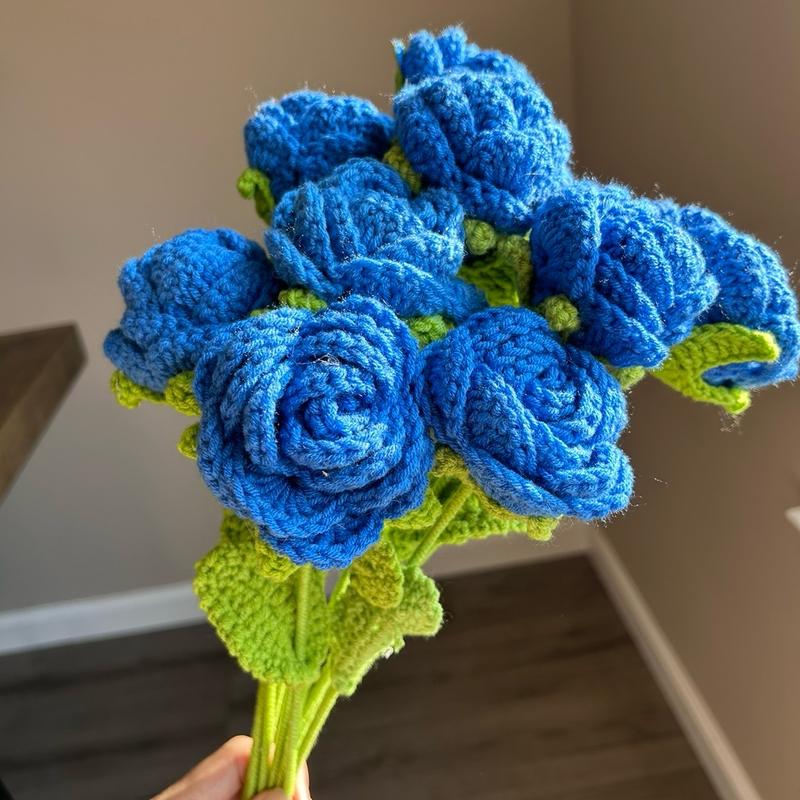 10 pcs Handmade Crochet Roses Gift Bouquet Present for Girlfriend Wife